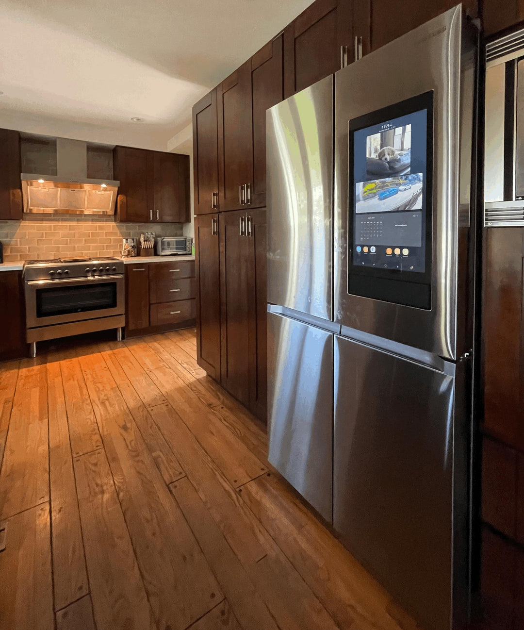 Samsung - 23 cu. ft. 4-Door Flex Counter Depth Smart Refrigerator with Family Hub - Stainless Steel